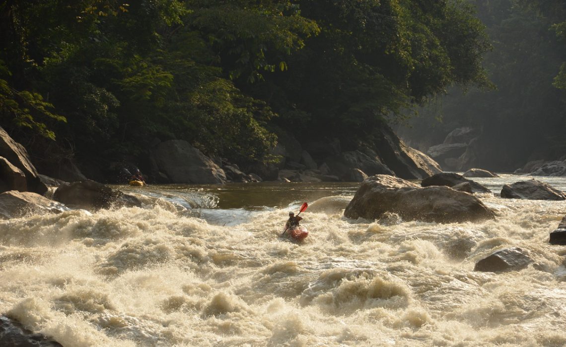 kayak kayaking high rapids colombia