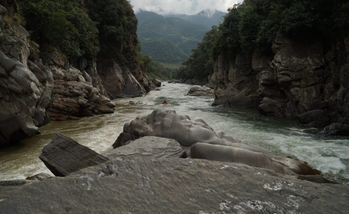 confluence river colombia