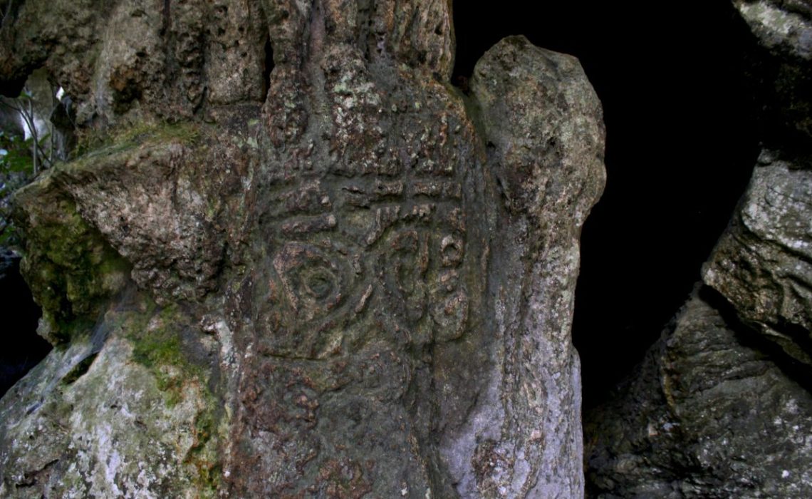 petroglyphs colombia