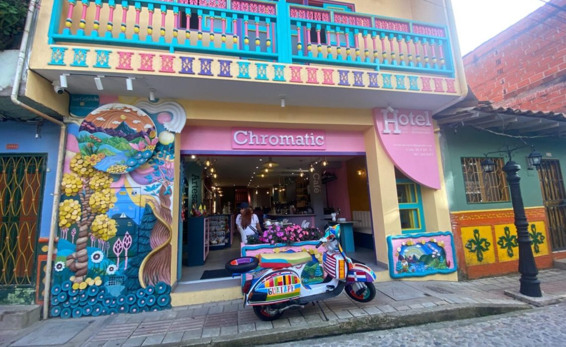 Colorful streets of Guatapé town on gastronomic and cultural tour