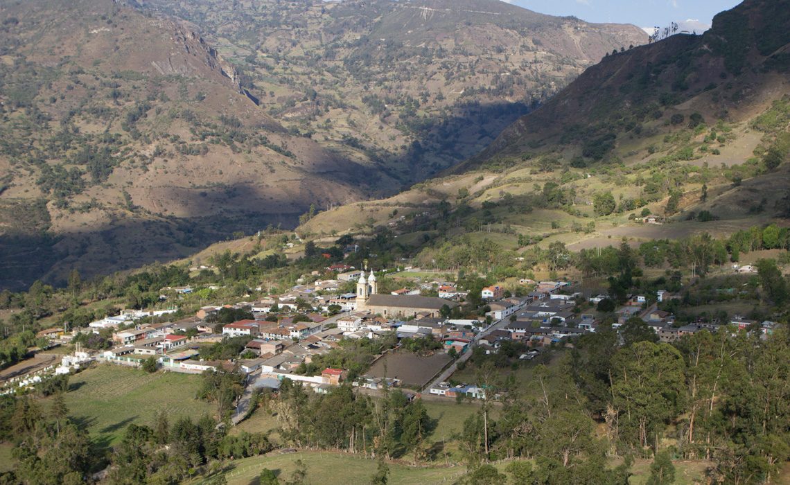 village mountains colombia