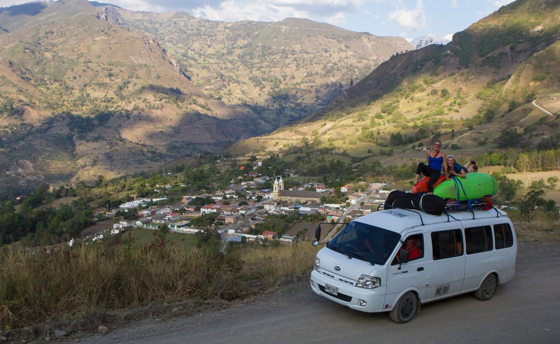 van mountains colombia